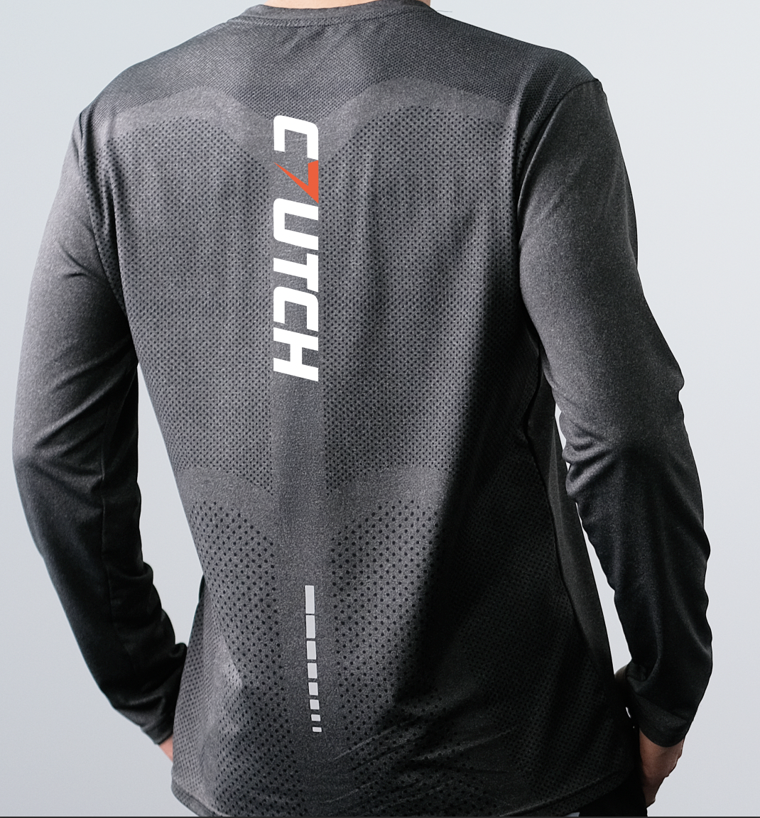 Clutch 7 Dry-Fit Long Sleeve