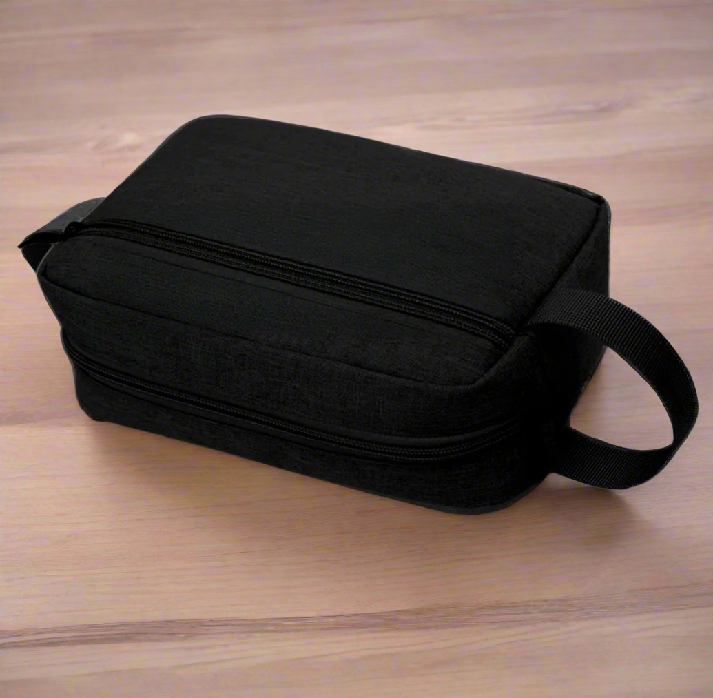 Clutch 7 Travel Dopp Kit